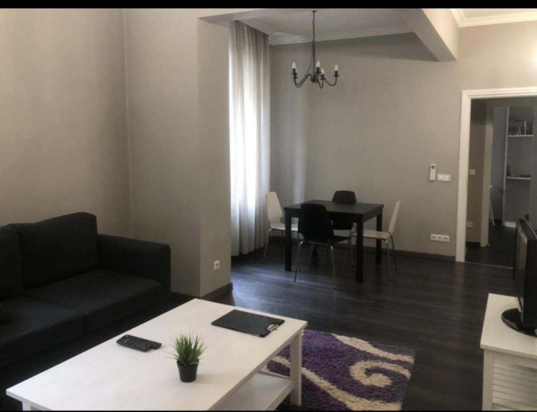 Doctors Garden Appartment Sofia Bagian luar foto